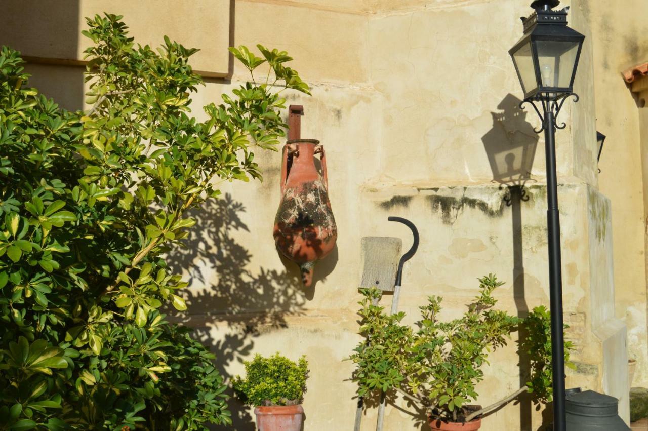 Alojamiento Con Encanto Montemayor Ngoại thất bức ảnh
